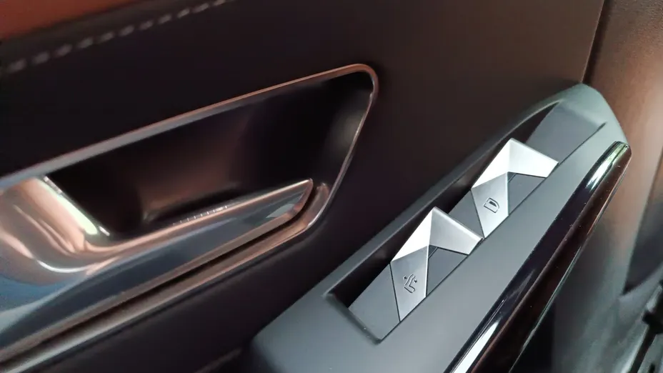 DS DS7 DS 7 1.6 PureTech Rivoli aut