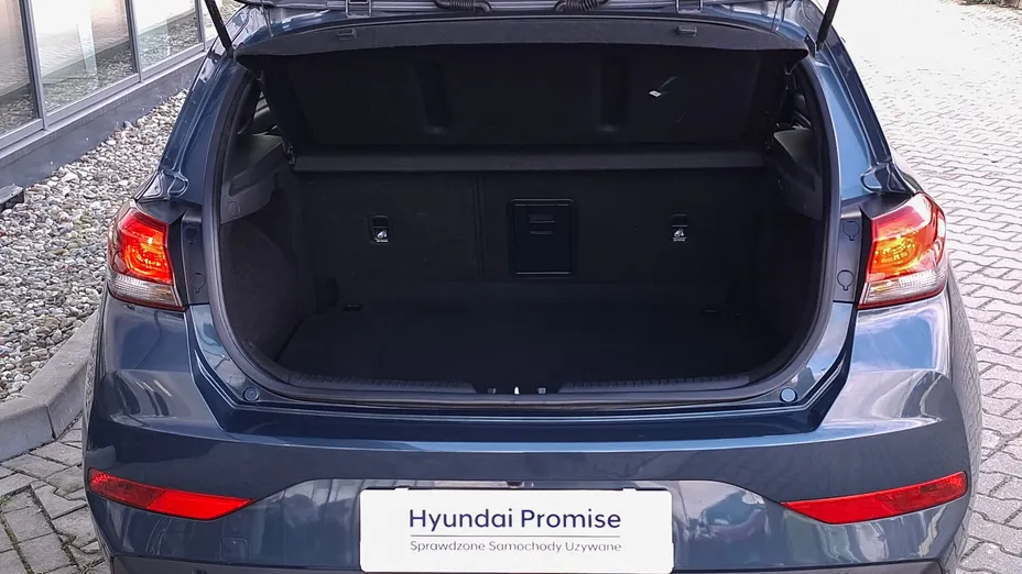 HYUNDAI i30 i30 1.0 T-GDI Smart DCT