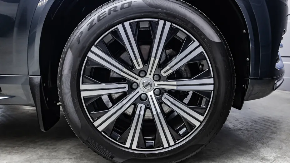 VOLVO XC90 XC90 B5 D AWD Inscription aut