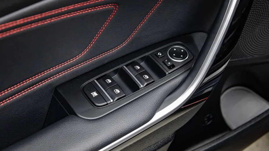 KIA ProCeed ProCeed 1.6 T-GDI GT DCT