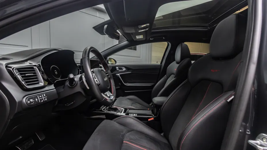 KIA ProCeed ProCeed 1.6 T-GDI GT DCT