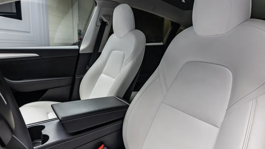 TESLA Model Y Y Long Range AWD