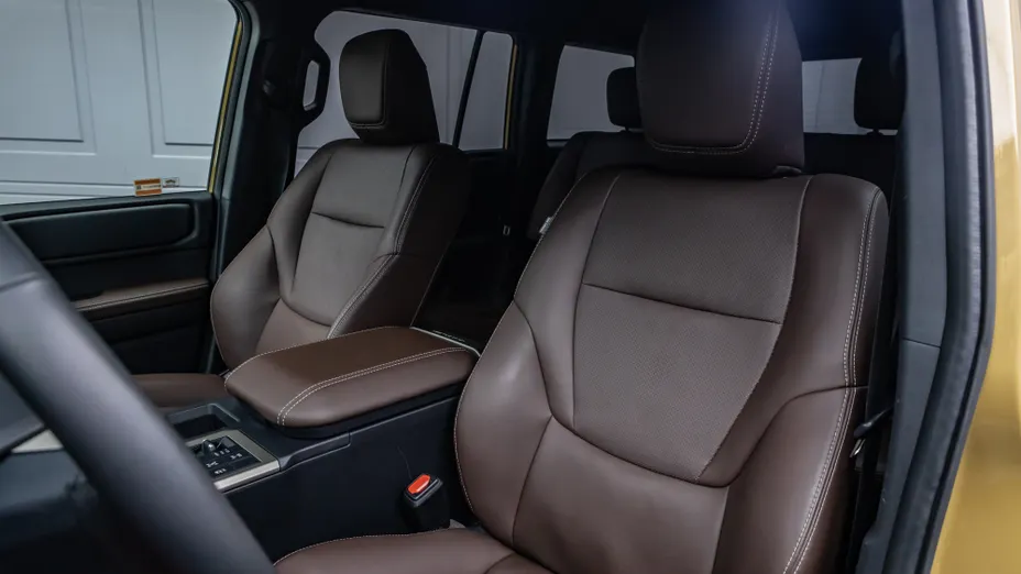 TOYOTA Land Cruiser LC 2.8 D-4D Invincible aut