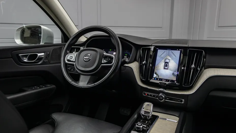 VOLVO XC60 XC60 T6 AWD Plug-In Hybrid Inscription aut