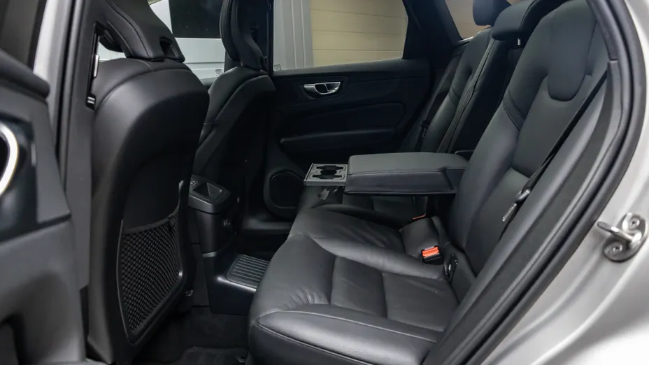 VOLVO XC60 XC60 T6 AWD Plug-In Hybrid Inscription aut