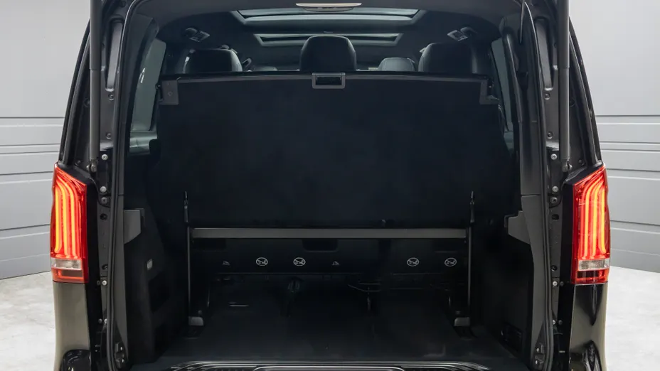 MERCEDES-BENZ V Klasa V 300 d 4-Matic Avantgarde 9G-Tronic (długi)