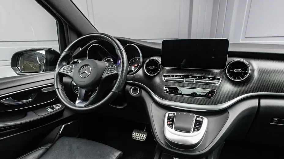 MERCEDES-BENZ V Klasa V 300 d 4-Matic Avantgarde 9G-Tronic (długi)