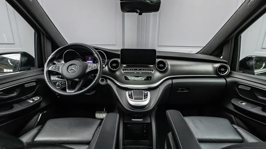 MERCEDES-BENZ V Klasa V 300 d 4-Matic Avantgarde 9G-Tronic (długi)