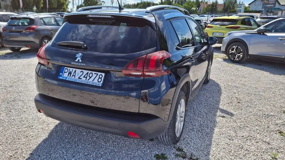 PEUGEOT 2008 -