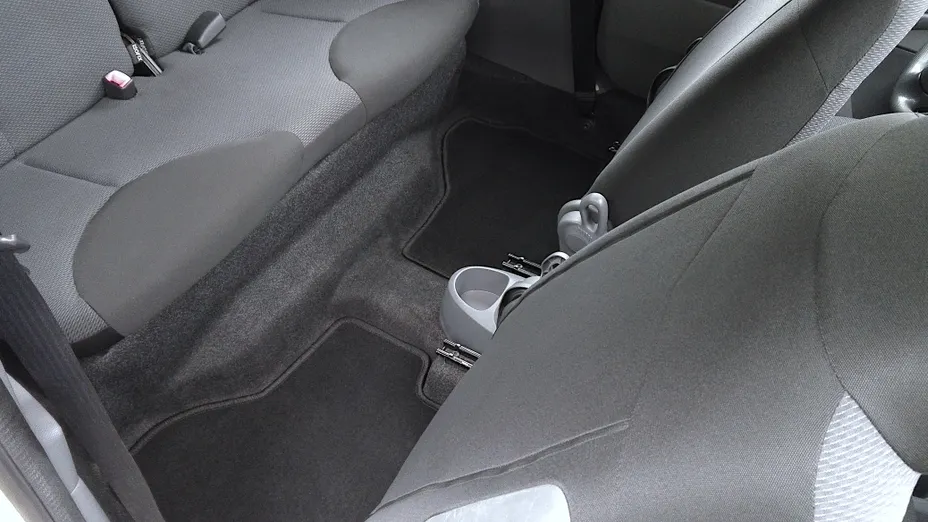 TOYOTA Aygo Aygo 1.0 VVT-i Sol