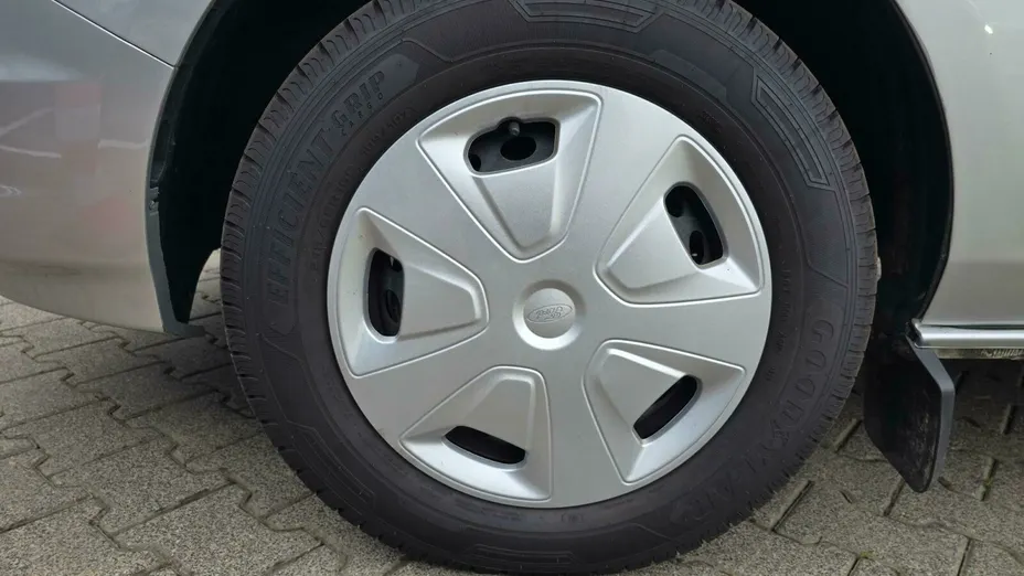 FORD Transit Custom Transit Custom 320 L2H1 Trend