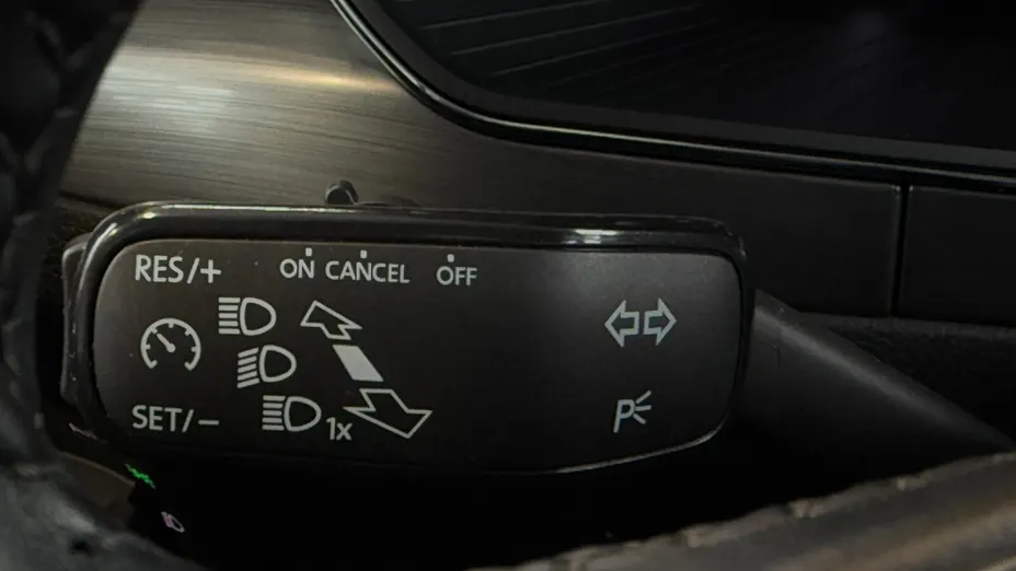 SKODA Superb Superb 2.0 TDI SCR Style DSG