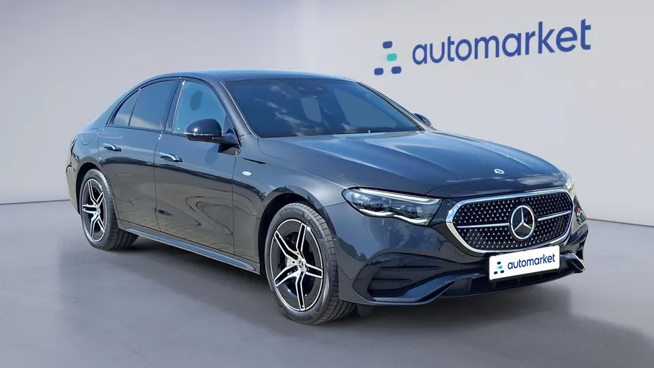 MERCEDES-BENZ E Klasa E 300 de PHEV 4-Matic AMG 9G-Tronic