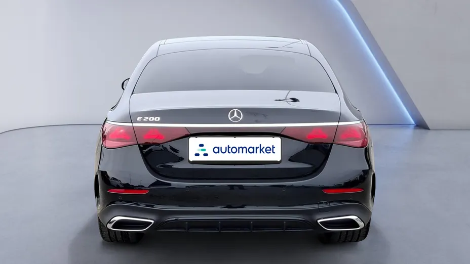 MERCEDES-BENZ E Klasa E 200 mHEV AMG 9G-Tronic