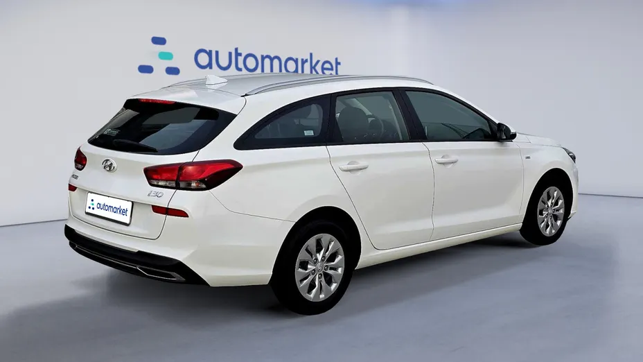 HYUNDAI i30 i30 1.5 T-GDI 48V Smart