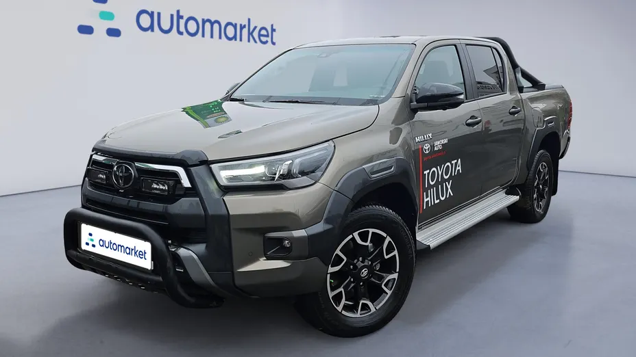 TOYOTA HiLux Hilux 2.8 D-4D mHEV Double Cab Invincible 4x4 aut
