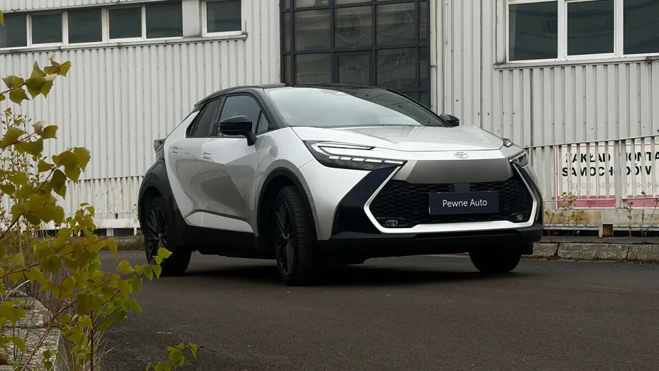 TOYOTA C-HR C-HR 2.0 PHEV Dynamic Force Tokyo Edition