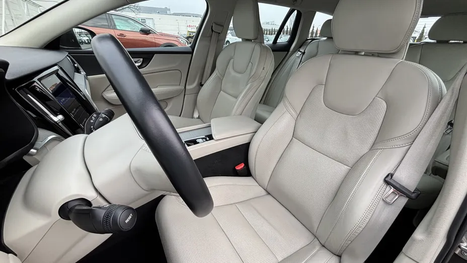 VOLVO V60 V60 B4 D Plus Bright aut