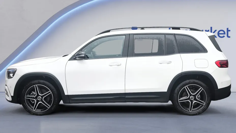 MERCEDES-BENZ GLB GLB 200 d AMG Line 8G-DCT