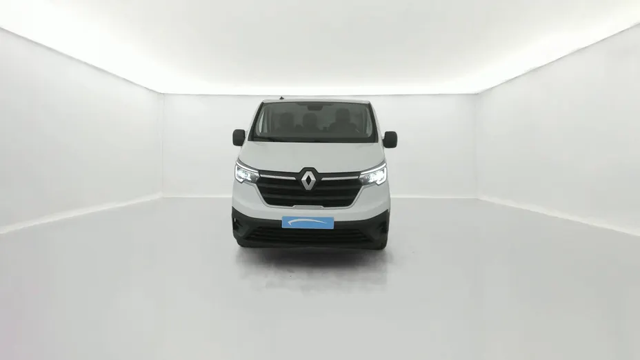 RENAULT Trafic -