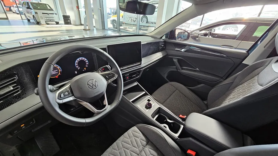 VOLKSWAGEN Tiguan Tiguan 2.0 TDI Life Plus DSG Nowy