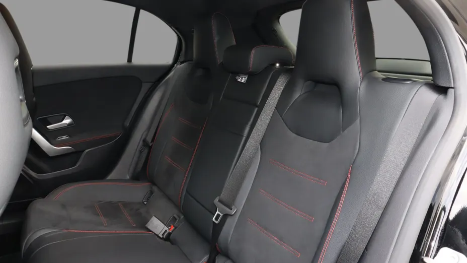 MERCEDES-BENZ A Klasa A 200 AMG Line 7G-DCT