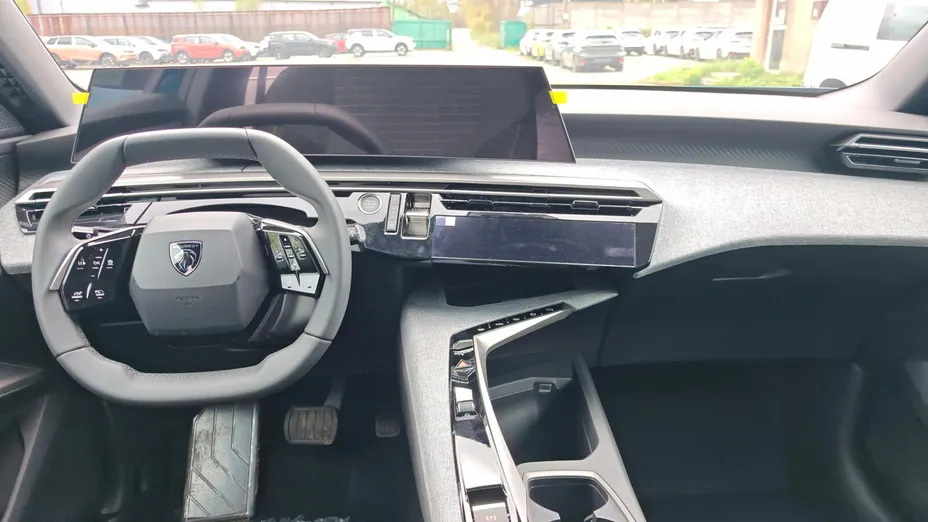 PEUGEOT 3008 3008 1.2 PureTech mHEV Allure e-DCS6 Nowy