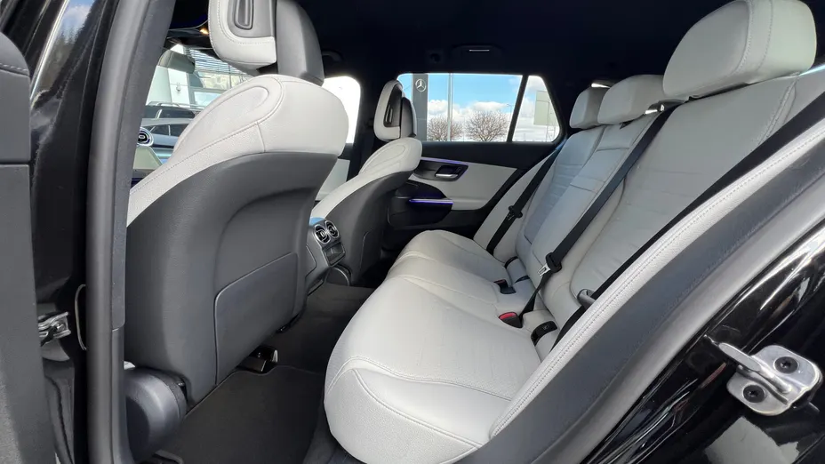MERCEDES-BENZ C Klasa C 220 d mHEV 4-Matic AMG