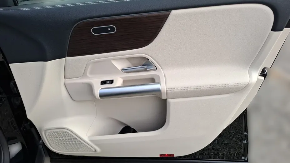 MERCEDES-BENZ GLA GLA 200 mHEV Progressive 7G-DCT
