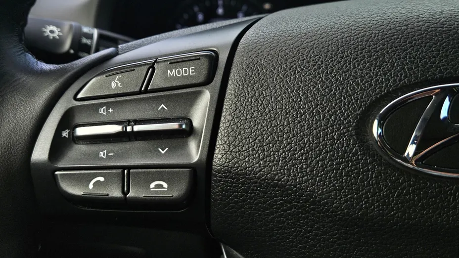 HYUNDAI i30 i30 1.5 T-GDI 48V Smart
