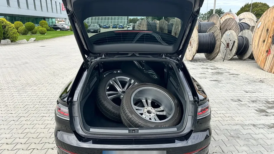 VOLKSWAGEN Arteon Arteon 2.0 TSI R-Line DSG