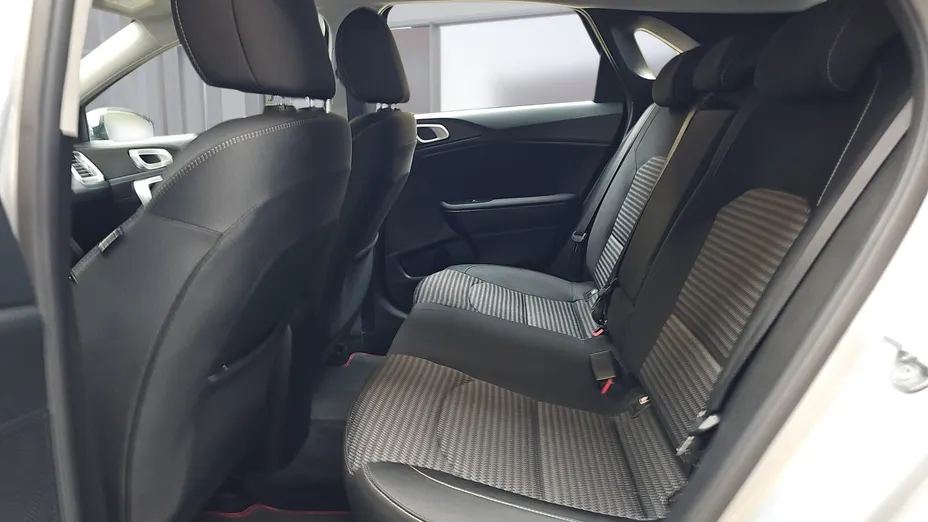 KIA Cee'd Ceed 1.5 T-GDI M