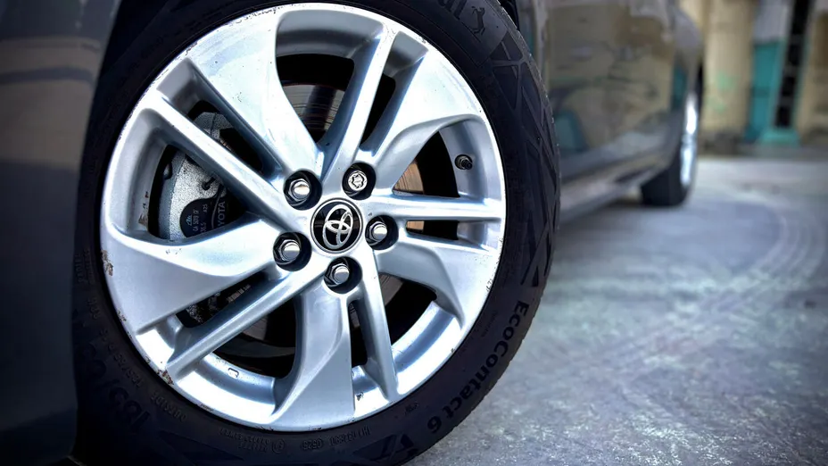 TOYOTA Yaris Yaris Hybrid 1.5 Comfort