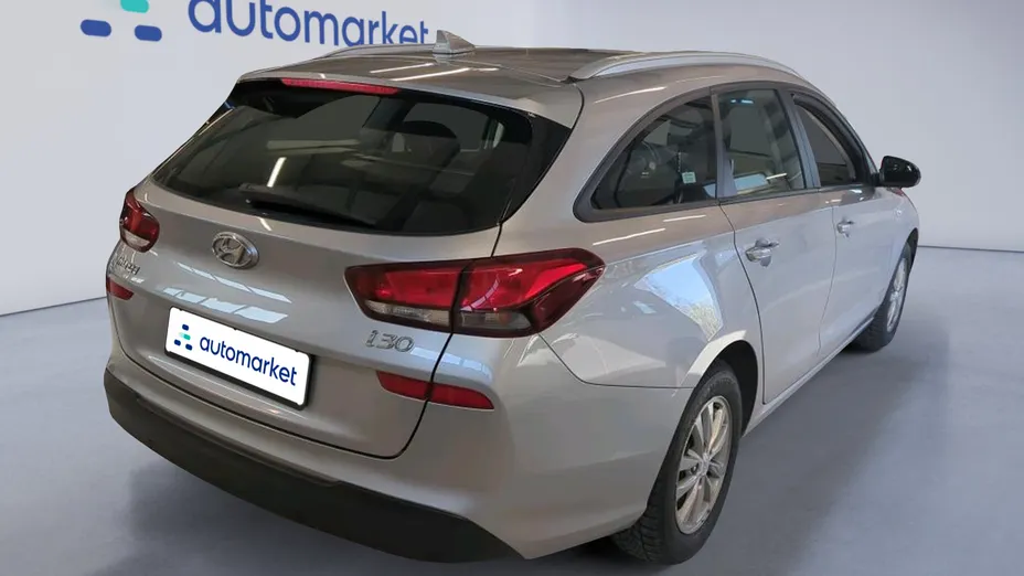 HYUNDAI i30 i30 1.5 DPI Modern