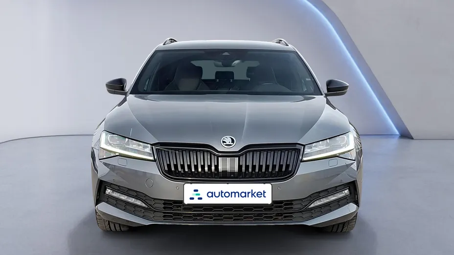 SKODA Superb Superb 2.0 TDI SCR Sportline DSG