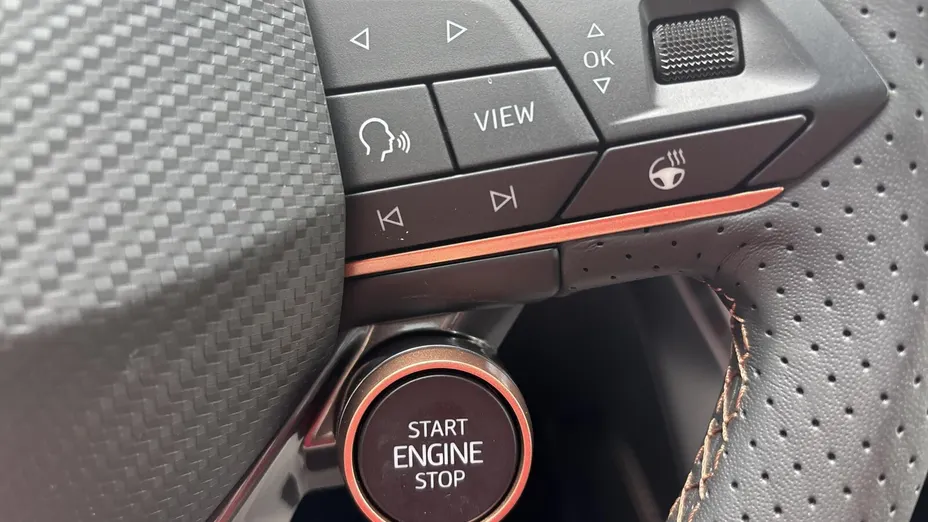 CUPRA Leon Leon 1.5 eTSI mHEV DSG Nowy