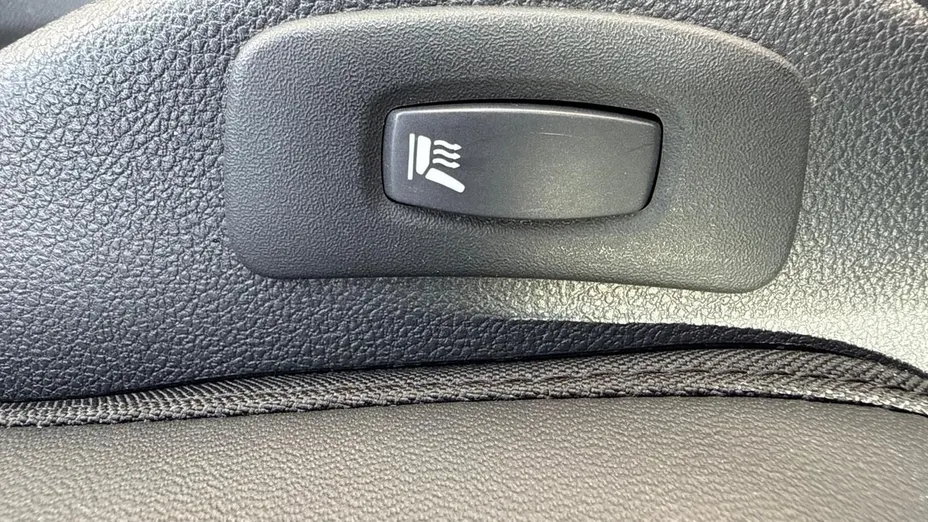 RENAULT Clio -