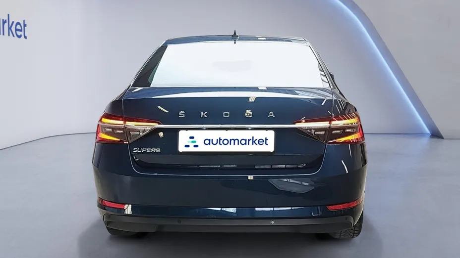 SKODA Superb Superb 2.0 TDI SCR Style DSG