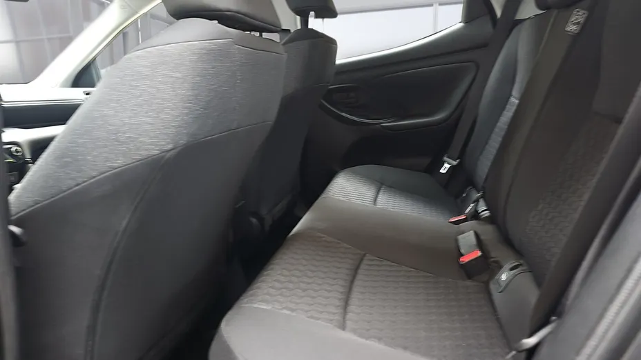 TOYOTA Yaris Yaris Hybrid 1.5 Comfort