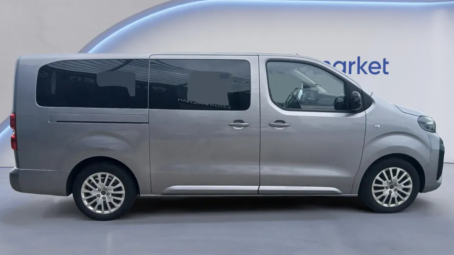 PEUGEOT Traveller Traveller 2.0 BlueHDi Long Business EAT8