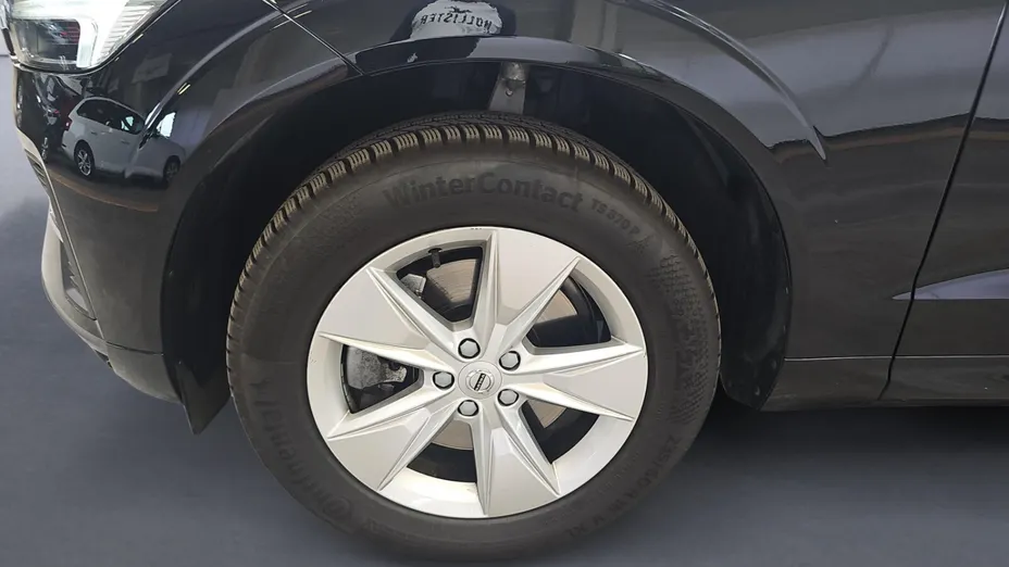 VOLVO XC60 XC60 B4 B Essential aut