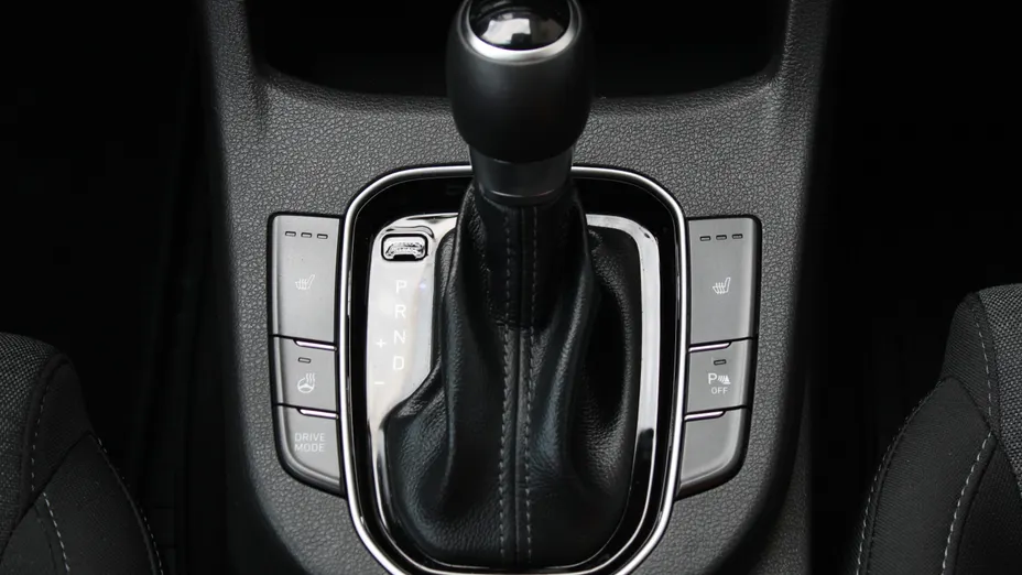 HYUNDAI i30 i30 1.5 T-GDI 48V Smart DCT