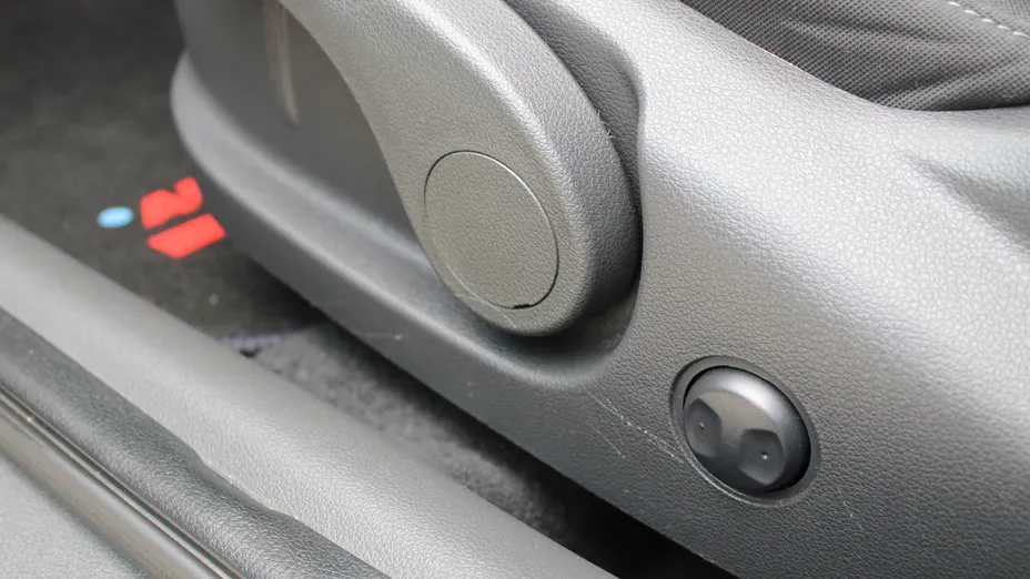 HYUNDAI i30 i30 1.5 T-GDI 48V Smart DCT