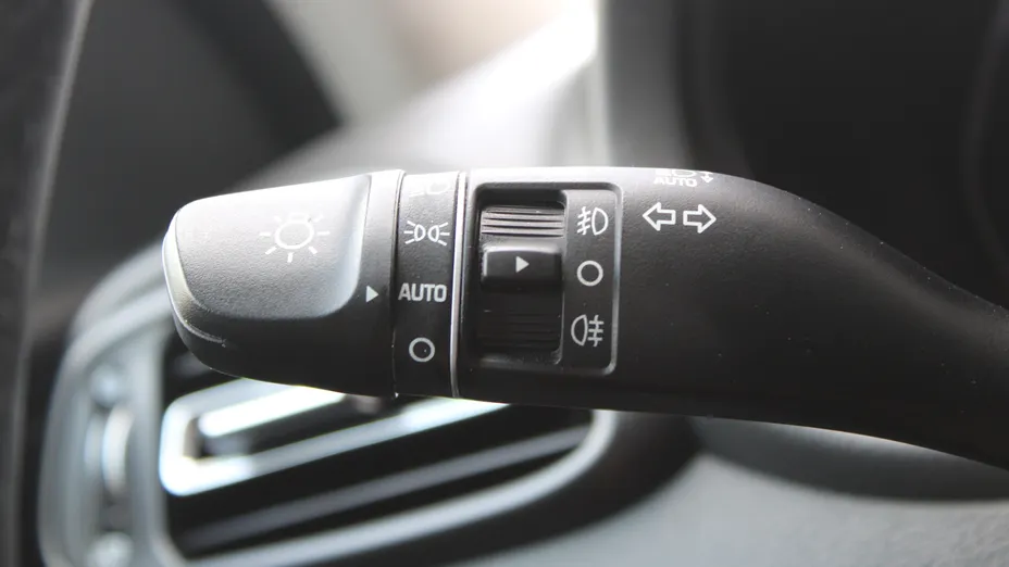 HYUNDAI i30 i30 1.5 T-GDI 48V Smart DCT