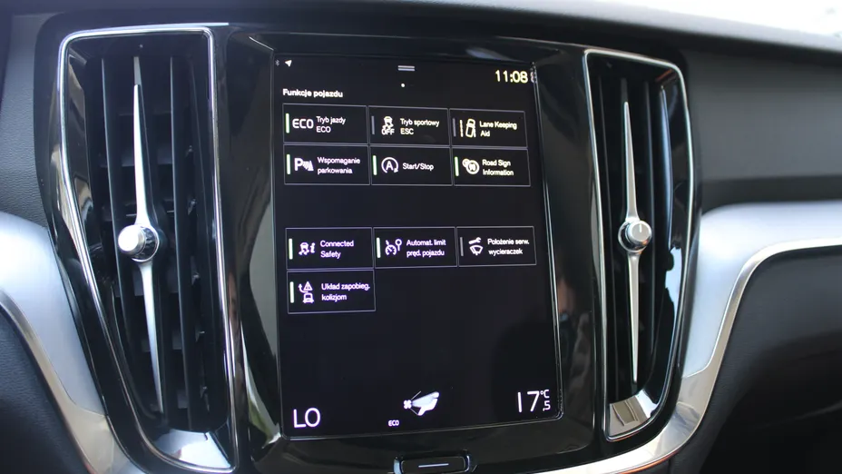 VOLVO V60 V60 B4 D Momentum Core aut