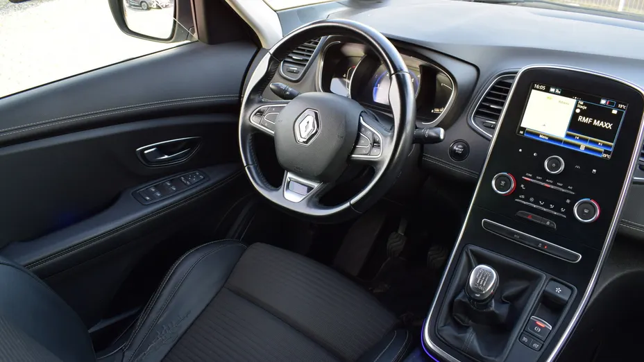 RENAULT Grand Scenic -
