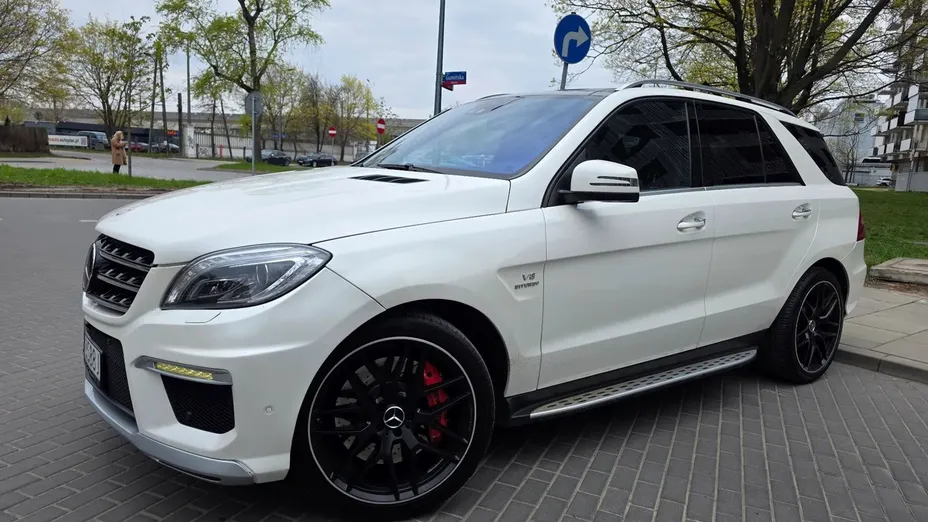 MERCEDES-BENZ ML ML 63 AMG 4-Matic
