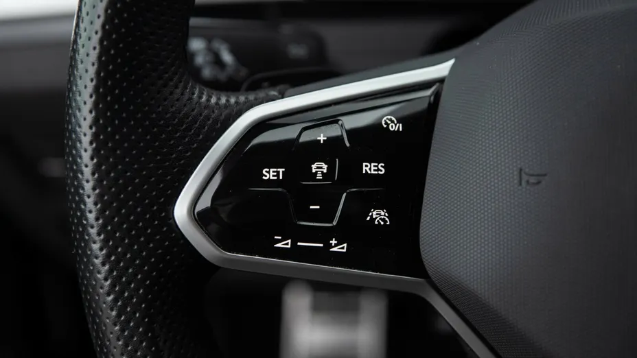 VOLKSWAGEN Arteon Arteon 2.0 TSI Elegance DSG