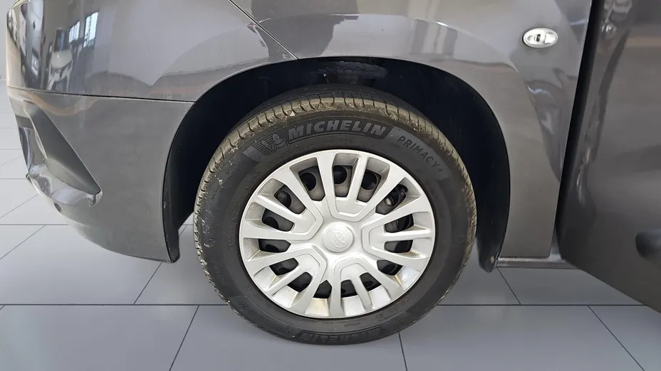 TOYOTA Proace City Verso Proace City Verso Long 1.5 D-4D Business
