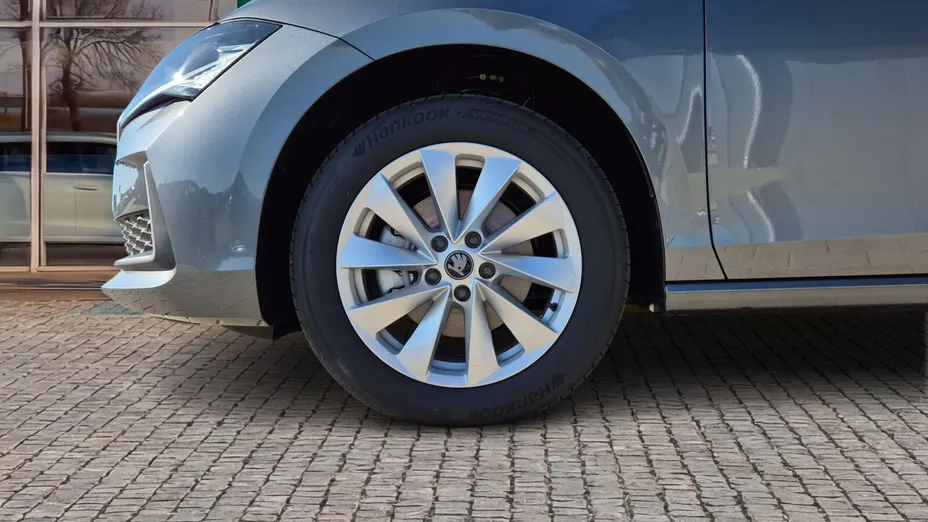 SKODA Superb Superb 2.0 TDI SCR Drive DSG Nowy